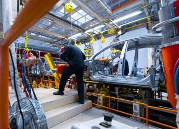 A queda no PIB prevista pela CNI caso a jornada de trabalho seja reduzida -  (crédito: Foto: Freepik)