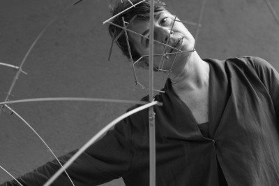 Thembi Rosa dan&ccedil;a desde a inf&acirc;ncia e aos 15 anos passou a estudar bal&eacute; e dan&ccedil;a contempor&acirc;nea.  -  (crédito: Lis de Castro/Divulga&ccedil;&atilde;o)