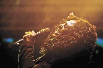 Claudette King promete clássicos do blues, soul e R&B no show de quinta-feira, na Monka Cervejaria
 -  (crédito: Flávio Charchar/Divulgação)