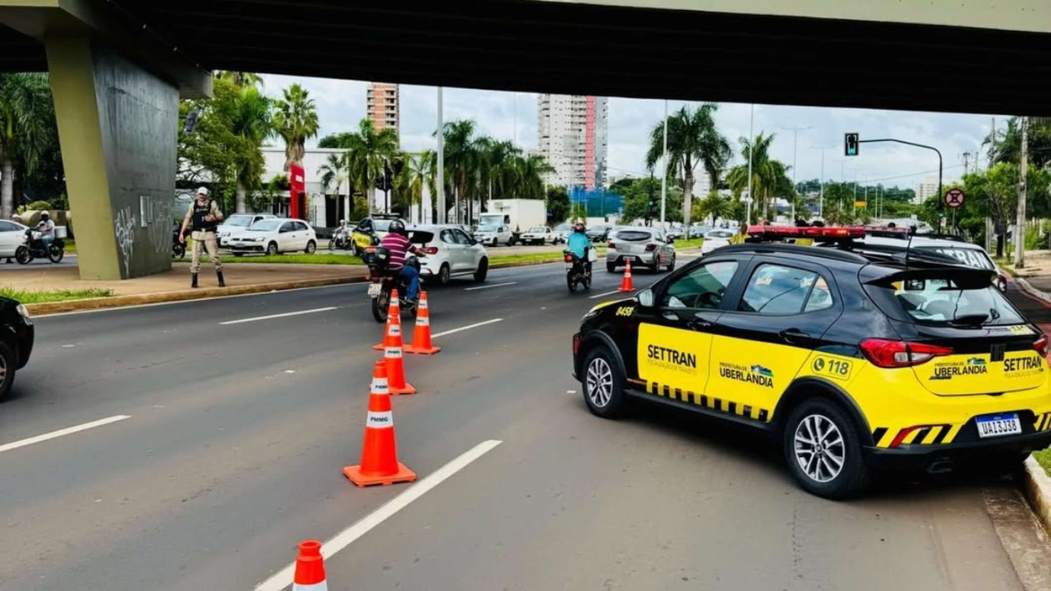 C&acirc;mara aprova uso de arma de choque para  agentes de tr&acirc;nsito -  (crédito: Settran/Divulga&ccedil;&atilde;o)