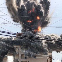 EUA e Irã declaram vitória após concordarem com trégua de duas semanas - KAWNAT HAJU / AFP