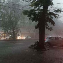 BH e mais de 500 cidades mineiras estão sob alerta de chuva de granizo - Larissa Leone/EM/DA Press