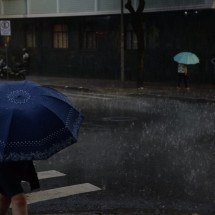 BH: Região Centro-Sul recebe mais da metade da chuva de abril em 1 hora - T&uacute;lio Santos/EM/DA Press