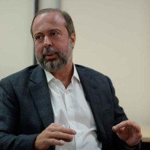 Instabilidade pré-eleitoral traz tensão e risco de traição - TÚLIO SANTOS/EM/D.A.PRESS