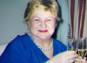 Anita Harley, a herdeira da Pernambucanas, em foto antiga. Sua fortuna &eacute; alvo de uma complexa disputa judicial. -  (crédito: Globoplay)