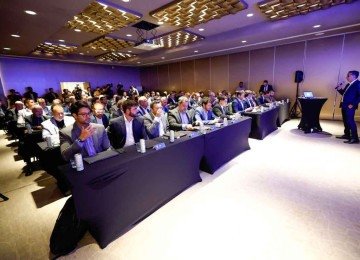 Em reunião na última segunda-feira (6/4), no Rio, CBF começou a discutir com clubes e federações formas de chegar a acordo para a criação de Liga de Futebol do Brasil -  (crédito: RAFAEL RIBEIRO/CBF)