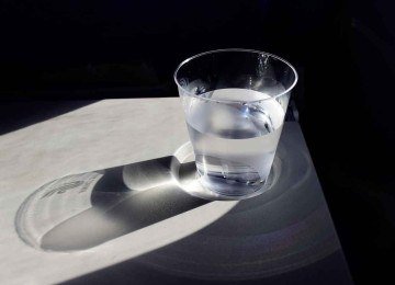 Especialistas recomendam tomar água com frequência para hidratar o intestino
 -  (crédito: Pixabay/reprodução)