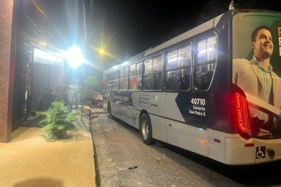 Segundo testemunhas, o acidente aconteceu por volta das 18h10, na Rua Fernando Cândido de Souza -  (crédito: Wellington Barbosa/EM/DA. Press)
