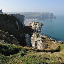 A pérola selvagem da Normandia: as falésias de Étretat - Olivier Dugornay wikimedia commons