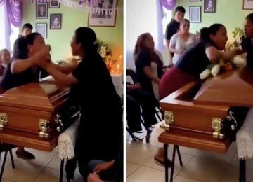 Mulheres brigam durante velório -  (crédito: Redes sociais)