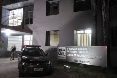 Vereador de Ipaba (MG), no Vale do Rio Doce, é preso acusado de estuprar jovem de 20 anos da própria família. -  (crédito:  Marcos Vieira/EM/D.A Press - Brasil. Belo Horizonte - MG. Medico do hospital Luxemburgo e preso suspeito de estupro de paciente. 2 delegacia Regional de Policia Civil do Barreiro. )