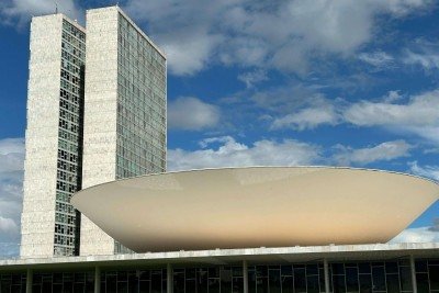 O Congresso Nacional, palco dos debates legislativos, &eacute; o foco da fiscaliza&ccedil;&atilde;o cidad&atilde; em busca de mais transpar&ecirc;ncia. -  (crédito: Pexels/ Jo&atilde;o Pavese)