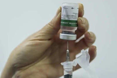 Existe vacina para a síndrome respiratória aguda grave (SRAG) -  (crédito:  Joédson Alves/Agência Brasil)