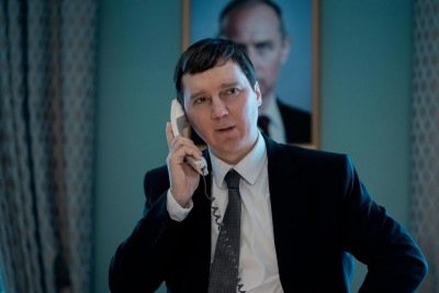 Paul Dano interpreta o protagonista de 'O Mago do Kremlin', em cartaz no Brasil desde esta quinta-feira (9/4) -  (crédito: Imagem Filmes/Divulgação)