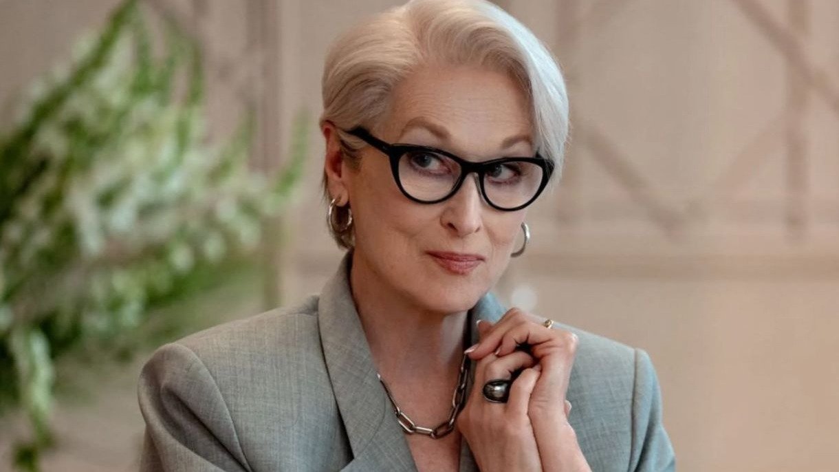 Meryl Streep, que retorna como Miranda Priestly, causou pol&ecirc;mica ao falar sobre a natureza vol&aacute;til da carreira de ator. -  (crédito: Divulga&ccedil;&atilde;o)