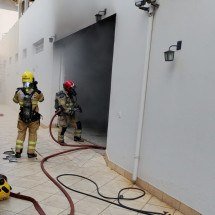 Incêndio atinge fábrica de colchões na Grande BH - Reprodução/CBMMG