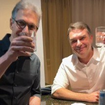 Zema e Flávio Bolsonaro brincam com possível chapa presidencial - Reprodução/Redes Sociais 