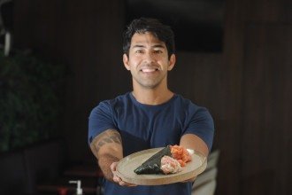 Apesar de não ser mais novidade, temaki continua a ter saída no restaurante Yakan, de Diogo Leite -  (crédito: Alexandre Guzanshe/EM/D.A Press)