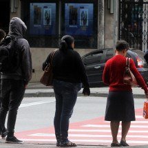 Frio veio para ficar? Confira previsão para esta segunda-feira (13/4) em BH - Jair Amaral/EM/D.A Press