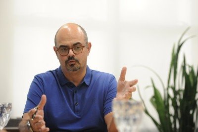 Mateus Sim&otilde;es: "Um pouco da falta de controle disciplinar dessas escolas tem a ver com o ambiente de viol&ecirc;ncia do entorno dela"       -  (crédito: Alexandre Guzanshe/EM/D.A Press. Brasil - Belo Horizonte - MG)