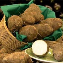 Inhame e cará não são a mesma coisa: entenda as diferenças entre os tubérculos -  Reprodução de vídeo TV Globo