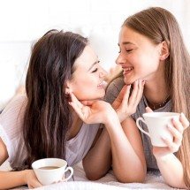 Fertilização in vitro amplia chances de gravidez para casais de mulheres