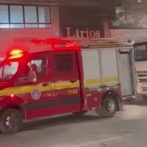 Incêndio em lanchonete mobiliza bombeiros em cidade mineira - Instagram/Reprodu&ccedil;&atilde;o