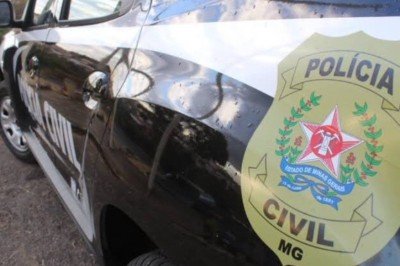 A pris&atilde;o foi feita pela Pol&iacute;cia Civil de Minas Gerais (PCMG), por meio do Departamento Estadual de Investiga&ccedil;&atilde;o de Homic&iacute;dios e Prote&ccedil;&atilde;o &agrave; Pessoa (DHPP) -  (crédito: Divulga&ccedil;&atilde;o/PCMG)