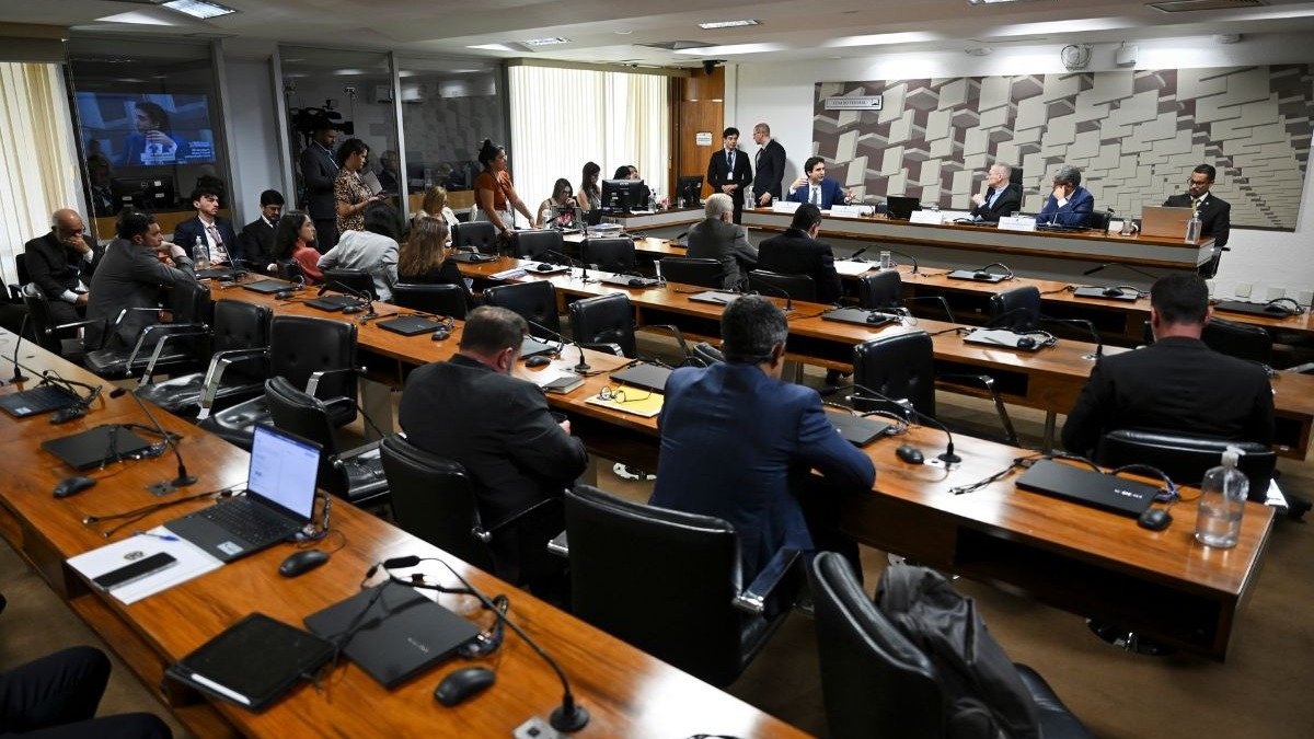 Entenda o que &eacute; uma Comiss&atilde;o Parlamentar de Inqu&eacute;rito (CPI), que investiga temas de relevante interesse p&uacute;blico e social. -  (crédito: Saulo Cruz/Ag&ecirc;ncia Senado)