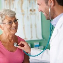 Longevidade: o que realmente funciona e o que é mito para viver mais? - gpointstudio/FreePik