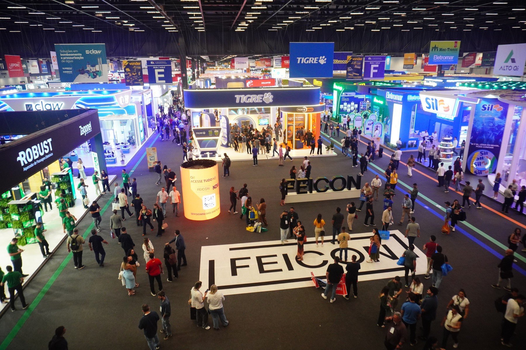 FEICON impulsiona negócios e inovações para construção civil - DINO