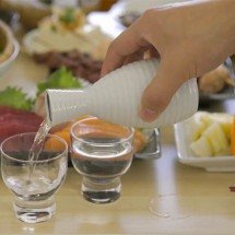 Saquê: a tradição milenar por trás da bebida japonesa que atravessou fronteiras -  Reprodução do Youtube Canal Japão TV