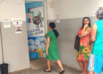 Campanha de vacina&ccedil;&atilde;o contra as s&iacute;ndromes respirat&oacute;rias &eacute; intensificada em Montes Claros -  (crédito: SES-MG/Divulga&ccedil;&atilde;o)