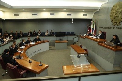 Decisão unânime do TCE-MG mantém processo sob vigilância e impede, por ora, a transferência do controle da Copasa à iniciativa privada -  (crédito: TCE-MG/Divulgação)