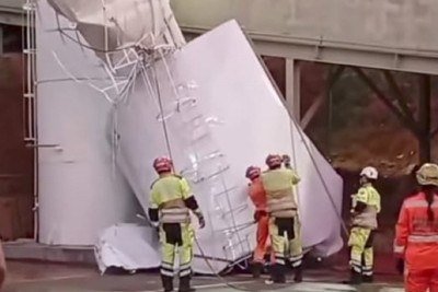 V&iacute;tima estava no estacionamento do supermercado quando foi atingida por estrutura da caixa d'&aacute;gua -  (crédito: Instagram/Reprodu&ccedil;&atilde;o)