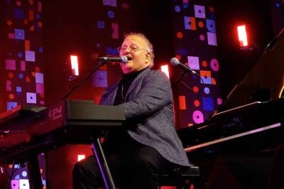 Dizendo que n&atilde;o &eacute; 'jukebox de sucessos', Guilherme Arantes mostrar&aacute; novas can&ccedil;&otilde;es em BH -  (crédito: Ricardo Nunes/divulga&ccedil;&atilde;o)