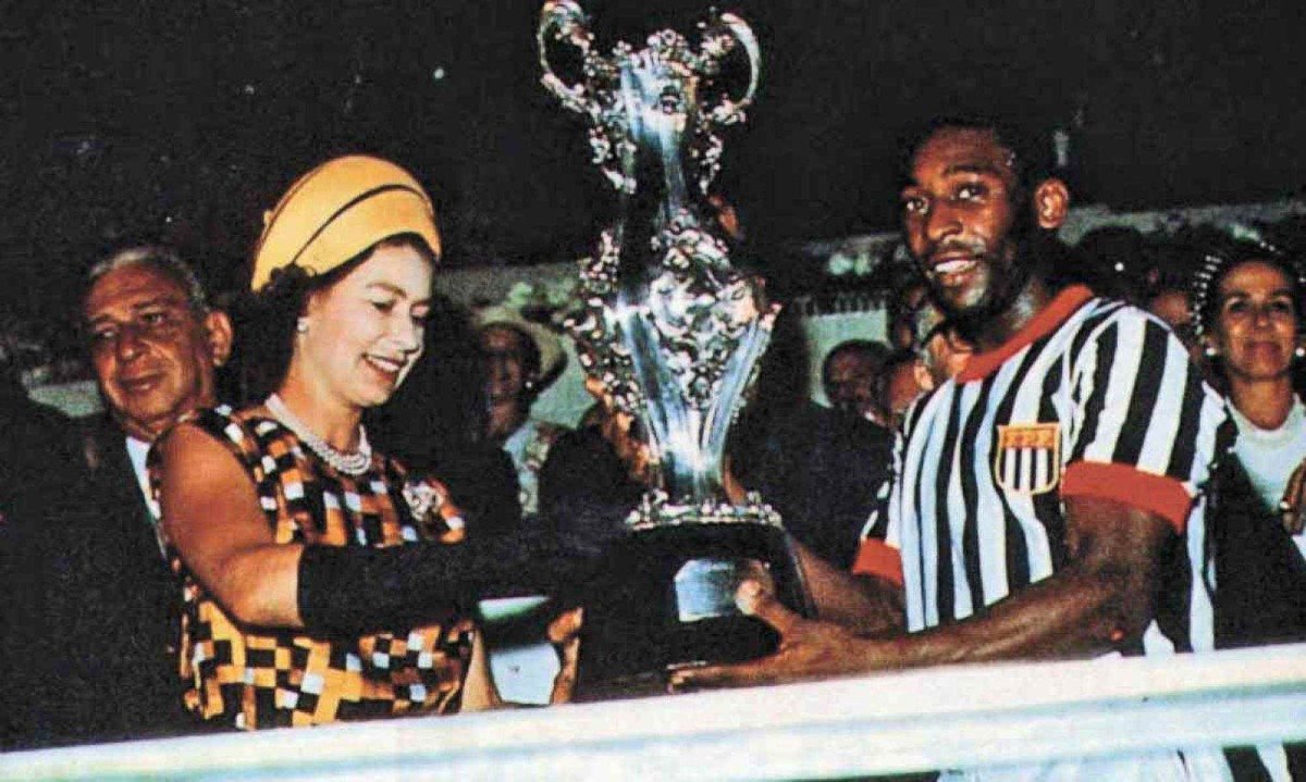 A rainha e o Rei do futebol, no Maracan&atilde;