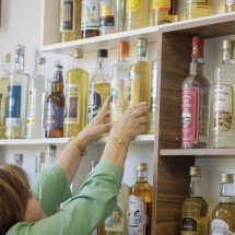 Teste da gota: como saber se sua bebida é segura - Camila Sales Fotografia