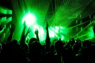 MP aperta cerco contra poluição sonora em bares e baladas em BH 