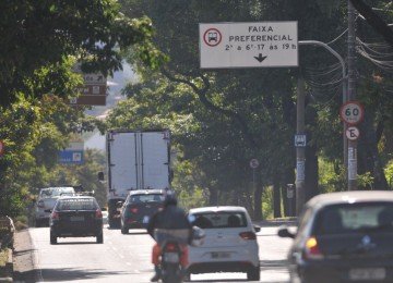 Avenida dos Andradas, no Bairro Esplanada, Regiao Leste da capital mineira. -  (crédito: Leandro Couri/EM/D.A Press)