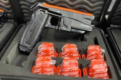 Guarda Municipal vai passar a usar arma nao letal a partir de primeiro de maio de 2026 -  (crédito: Pref. Montes Claros/divulgação)