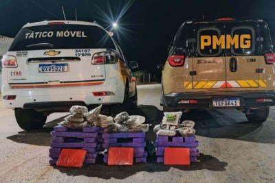 Dois homens, de 29 e 44 anos, foram presos com maconha e comprimidos de ecstasy em Patos de Minas (MG) -  (crédito: PMMG/Divulgação)