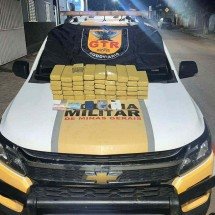 MG: jovens e adolescentes são presas com barras de maconha em rodovia - PMMG