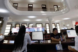 Segunda-feira (20/4) é ponto facultativo em Minas? Veja o que já está decidido