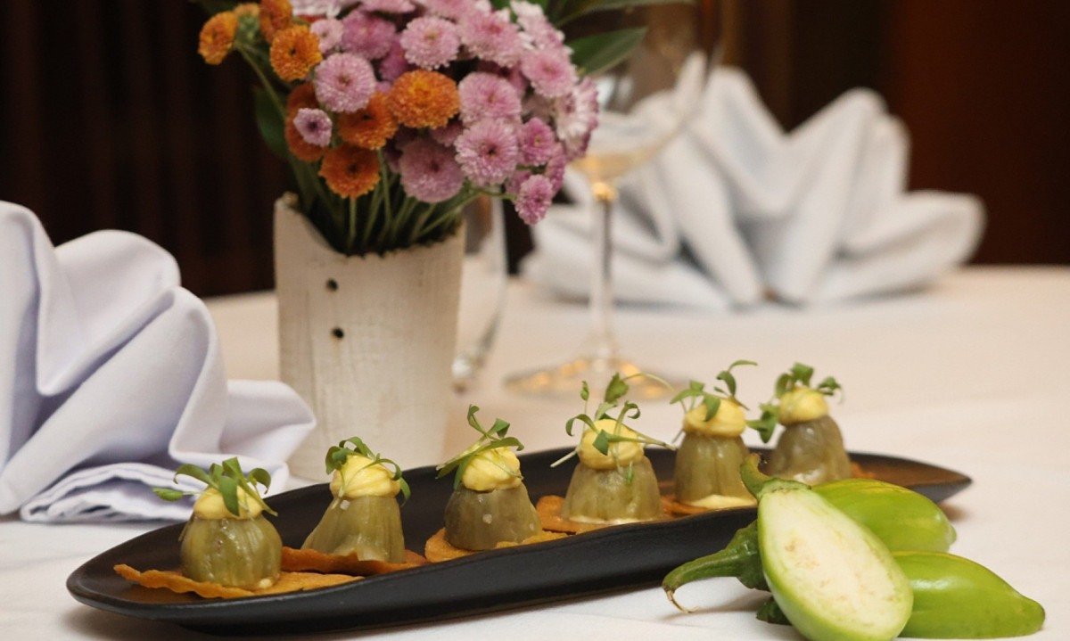 O jil&oacute; com crocante de fub&aacute; e ganache de milho crioulo, que hoje pode ser pedido no &agrave; la carte, j&aacute; foi parte de um menu degusta&ccedil;&atilde;o