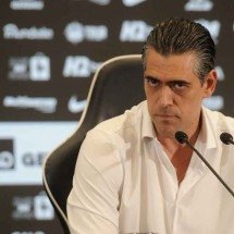 Um Atlético muito abaixo do que a torcida merece - Alexandre Guzanshe/EM/D.A. Press
