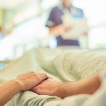 Doação de órgãos: o que acontece após a confirmação de morte encefálica - sturti de Getty Images Signature