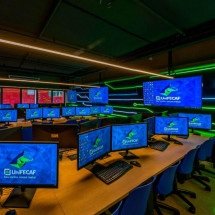 Polos de alta performance estruturam expansão - DINO