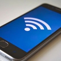 Desligar o Wi-Fi e o Bluetooth: mais bateria e segurança no celular - Robert Popa's Images