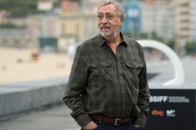 Luis Brandoni estava em cartaz no teatro, até sofrer um acidente doméstico e ser internado, no último dia 11; ele atuou no teatro, no cinema e na TV -  (crédito: ANDER GILLENEA / AFP)